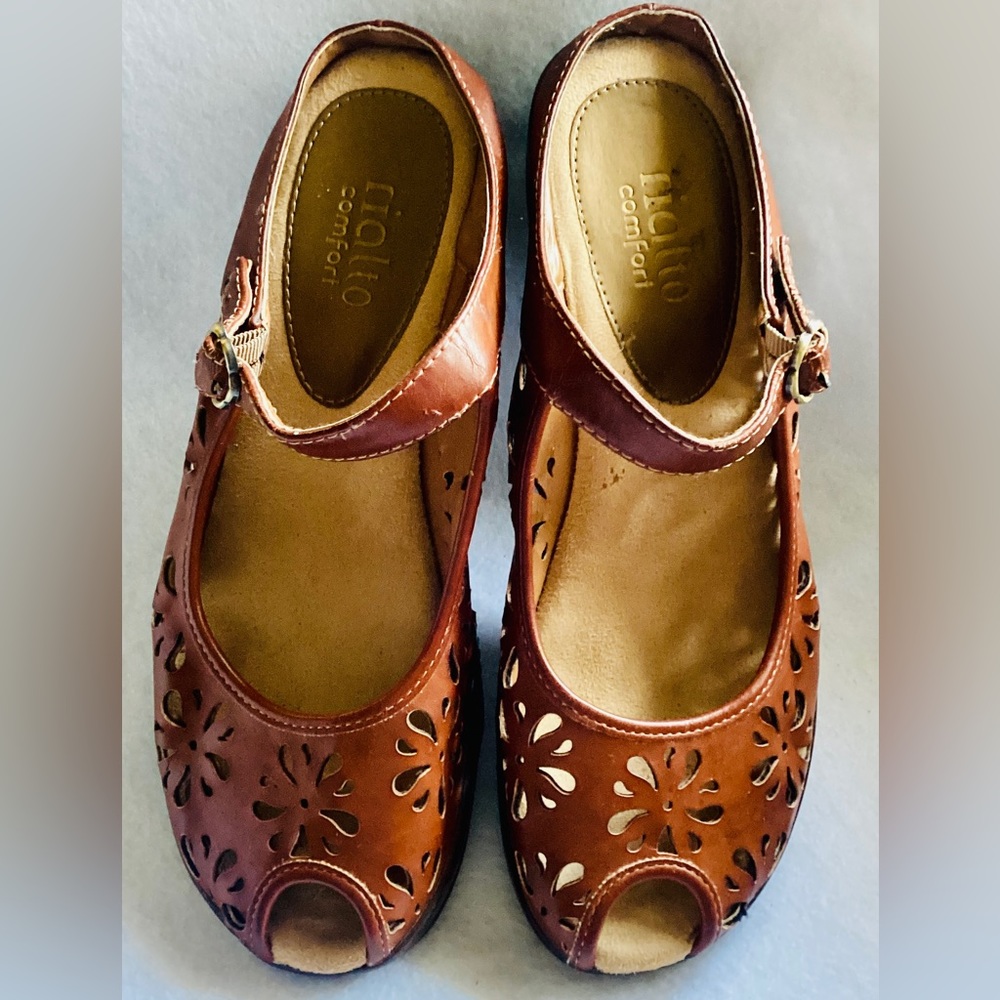 COPY - Rialto Sandles/Wedge